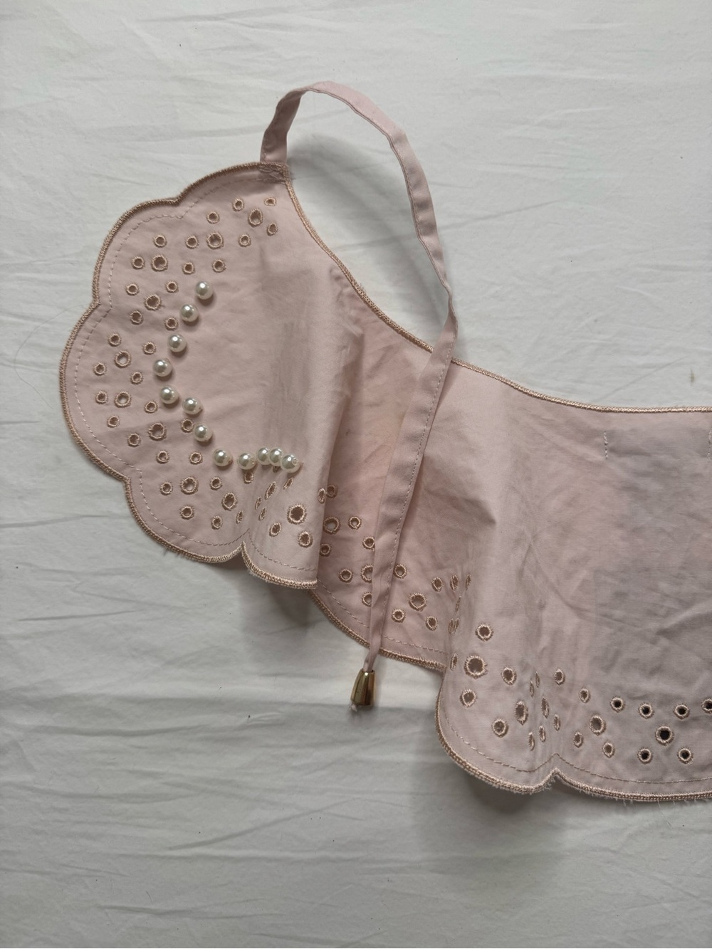 Steve Madden - Blush Scalloped Eyelet Cotton Pearl Trim Detachable Collar - Picture 3 of 9